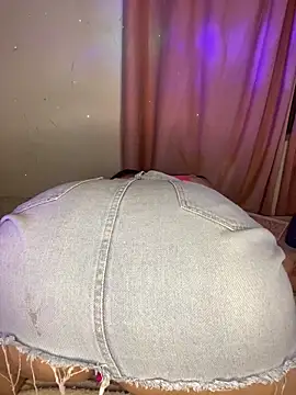 Ari_Martin's cam snapshot