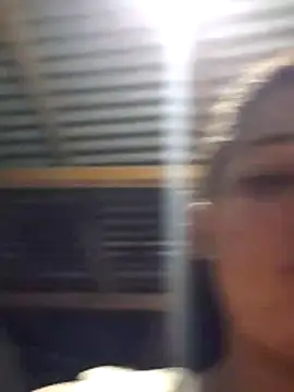 Violethroos's cam snapshot