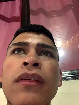 Emiliano_Reyes live sex cam