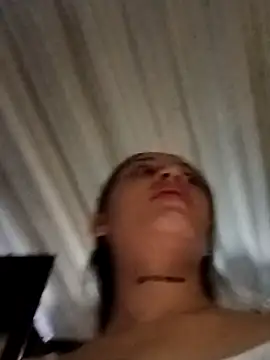 Annie_15's cam snapshot