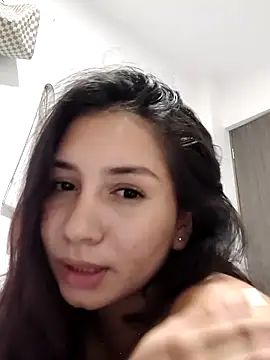 sophia_salazar18's web cam