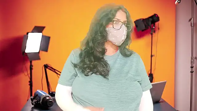 Hansika190 live sex cam