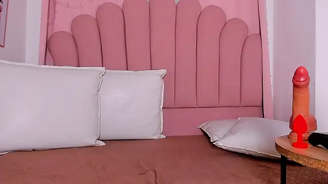 NicoleMadrird live sex cam