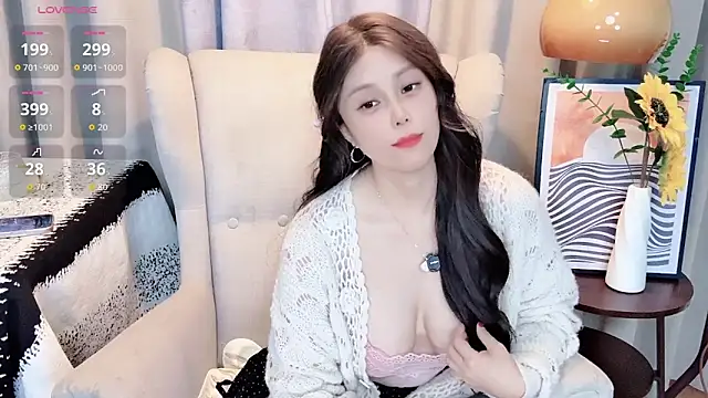 NovaNana live sex cam