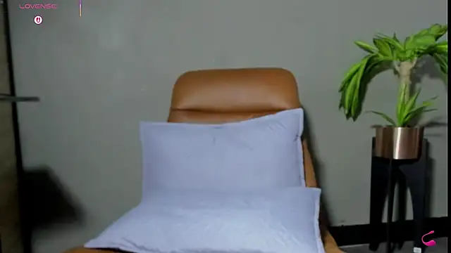 Luca_Fuego live sex cam