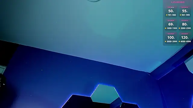 Ramona_Flower live sex cam