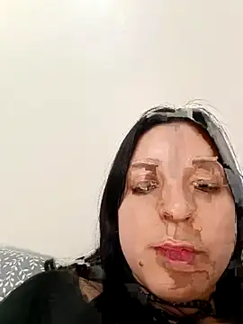 Chanelsexyy live sex cam