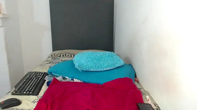 MissLola026's cam snapshot