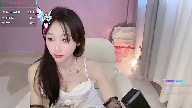 ai-ai-mi's cam snapshot