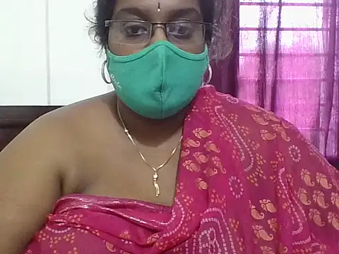 hootypriya live sex cam