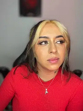 VeloraVyxen_'s cam snapshot