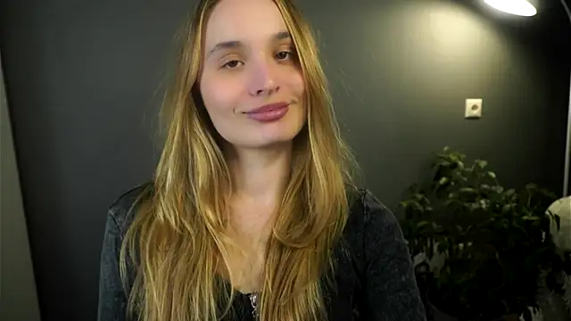 lisa_schiele's cam snapshot