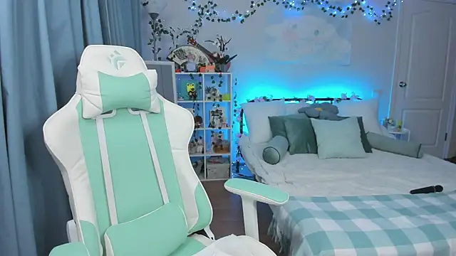 Zoe_Vee's cam snapshot