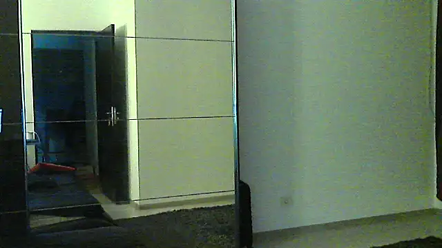 muscularkevin live sex cam