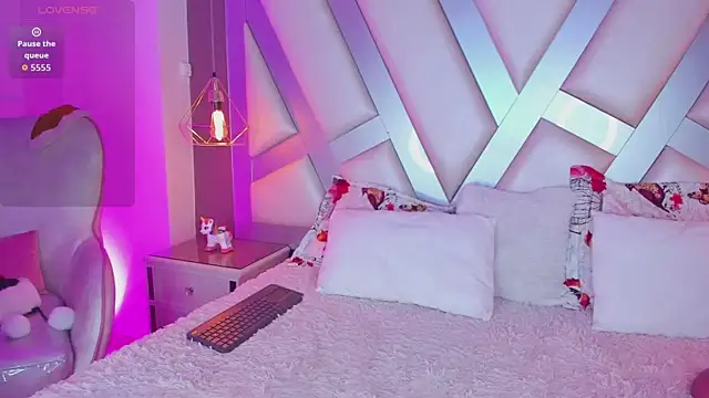 Amber_villalobos_'s cam snapshot