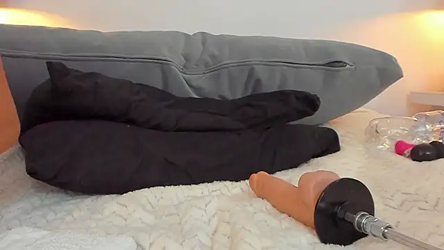 AndreaG_'s cam snapshot