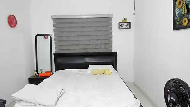 corzoethan live sex cam