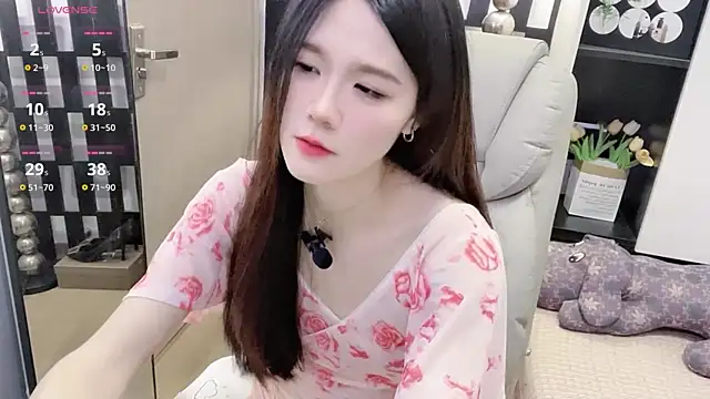 Yueyue-MM live sex cam