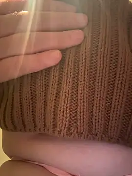 KiraSunshine's cam snapshot