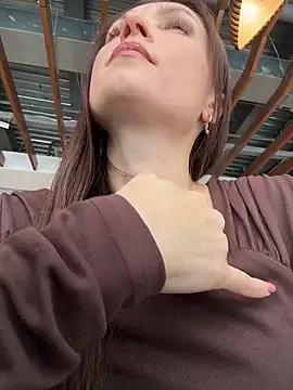 ZaraHill's cam snapshot