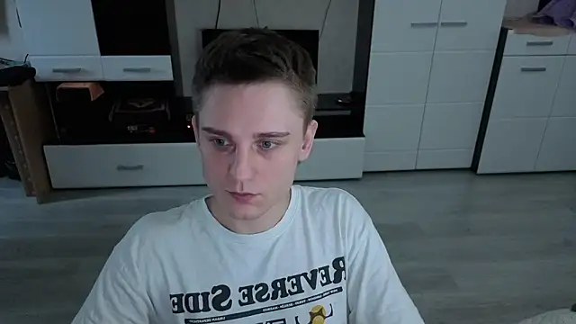 angryzan live sex cam