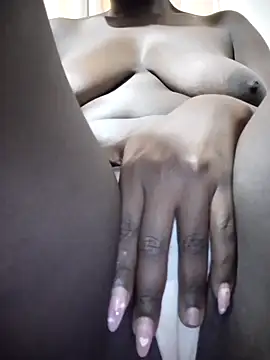 cutepussy356's cam snapshot