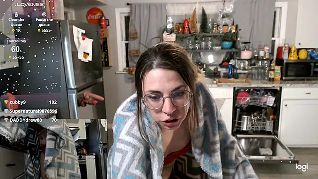 KierBearKisses live sex cam