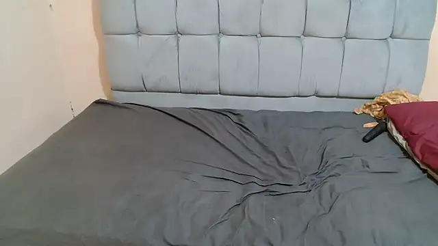 curveAss222 live sex cam