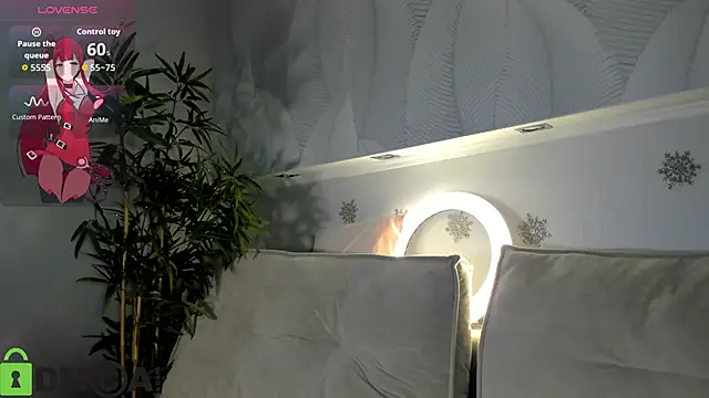 Ruth_Oliver's cam snapshot