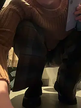 KiraSunshine's cam snapshot