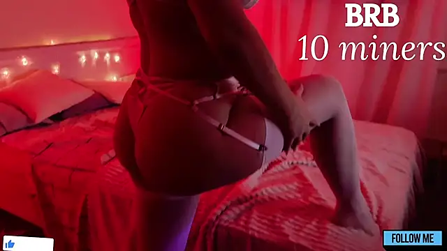 Emily_Gin's cam snapshot