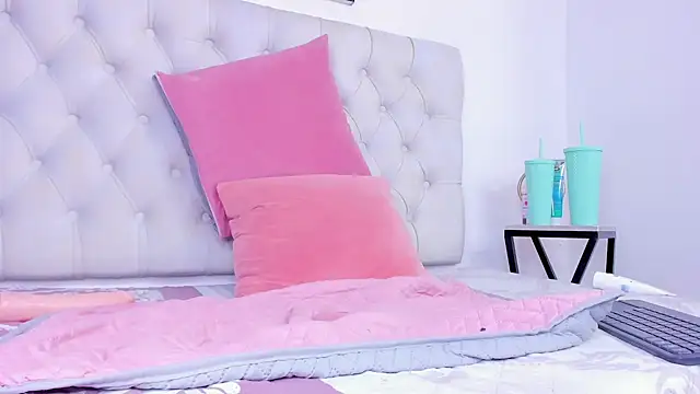 natasha_segura's cam snapshot