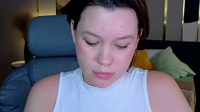 katy__moonj's cam snapshot