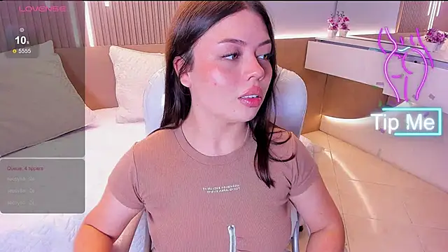 Sexy_paradise18_'s cam snapshot