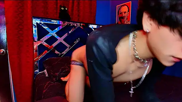 Luke_Howland live sex cam