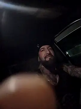 Beardedtattood live sex cam