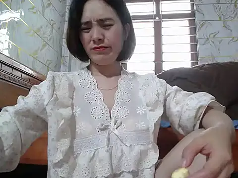 Lyzizi_lovely09's cam snapshot