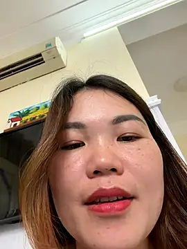 Emily_9xx live sex cam