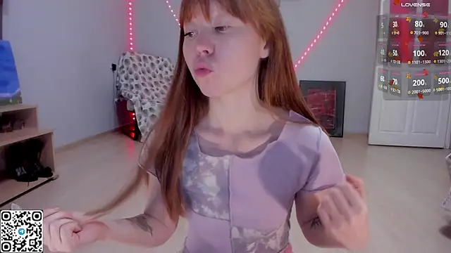 Alaska_Cosmic_Soul live sex cam