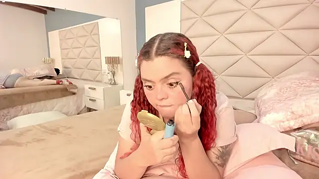 Twwiiggy's cam snapshot