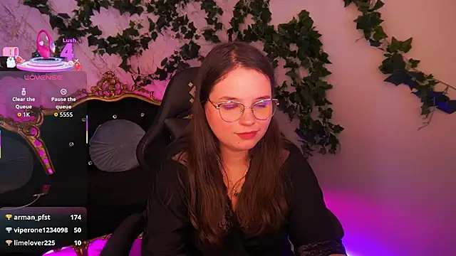 SophieDreamss live sex cam