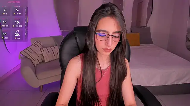 LarisaSmirnov's cam snapshot