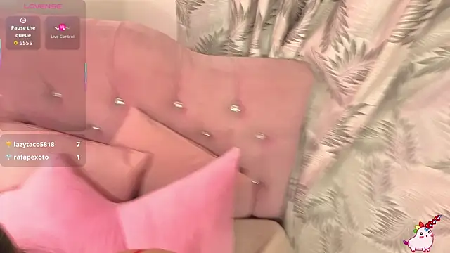 saaya_tay's cam snapshot