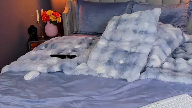 SonyaParker live sex cam