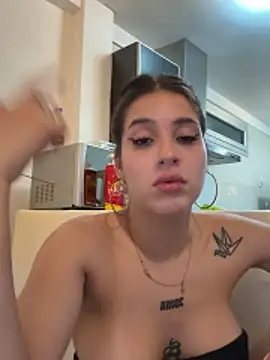 Lolykush's cam snapshot