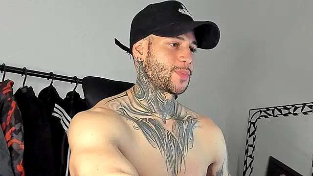 _jamesleandros1 live sex cam