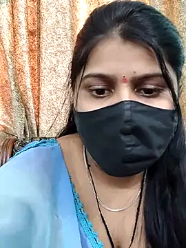 Hotty-simran's cam snapshot