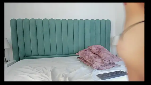 Camilla_Gomez's cam snapshot