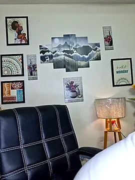 Noor-Bold's cam snapshot