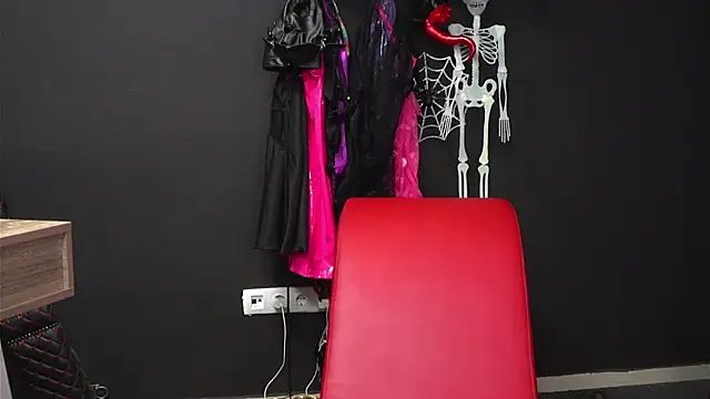 OliviaSmith live sex cam